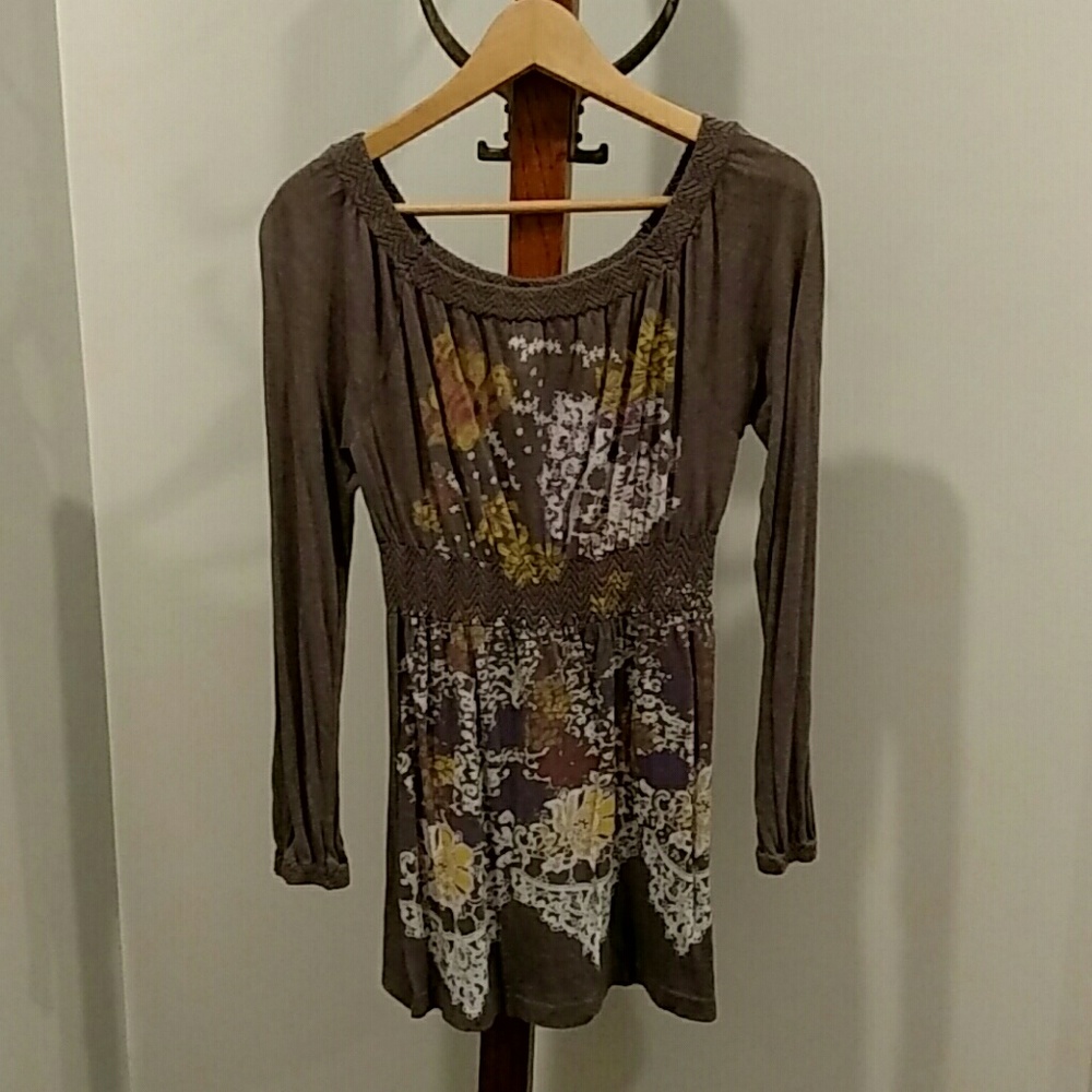 Boutique tunic